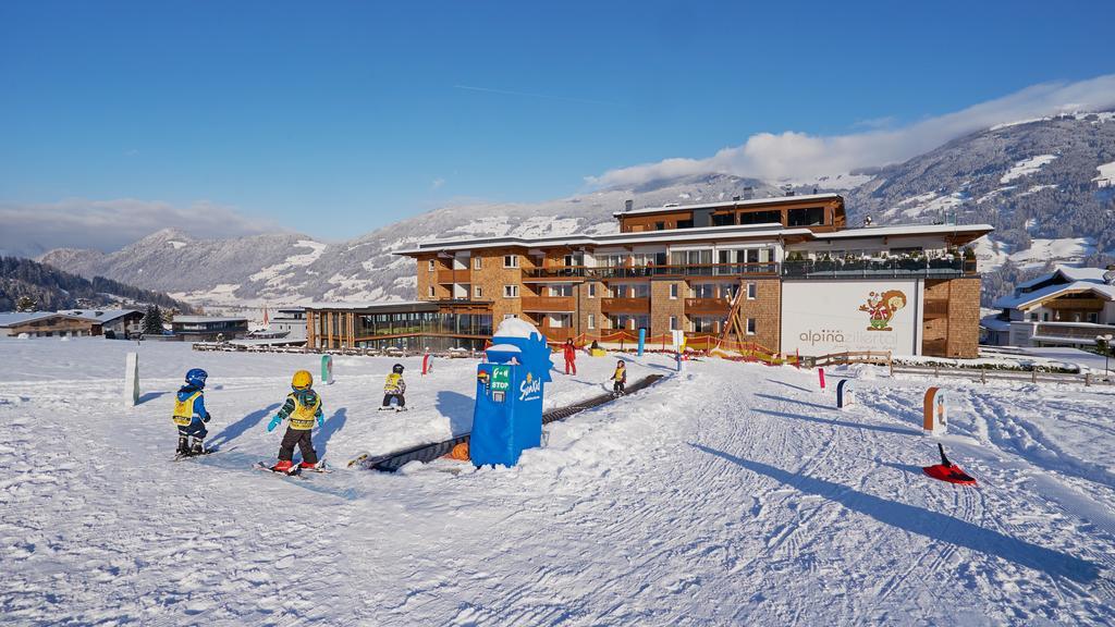 Alpina Zillertal . Family Lifestyle Kinderhotel Фюген Экстерьер фото